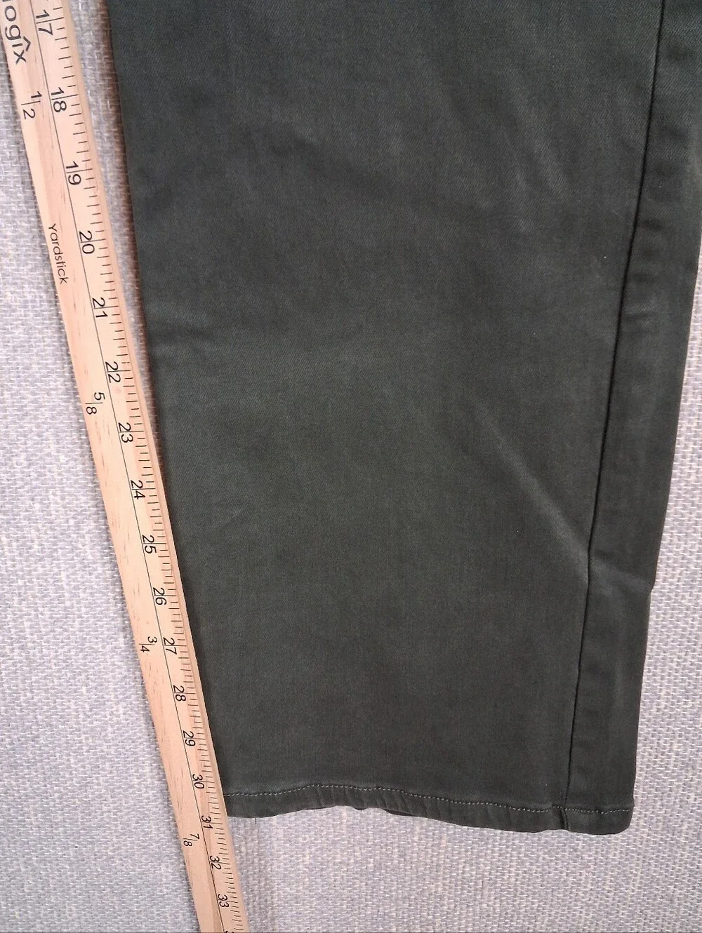 Well Worn Tencel Blend High-Rise Straight Leg Cargo Pants Olive Green Size 14/34